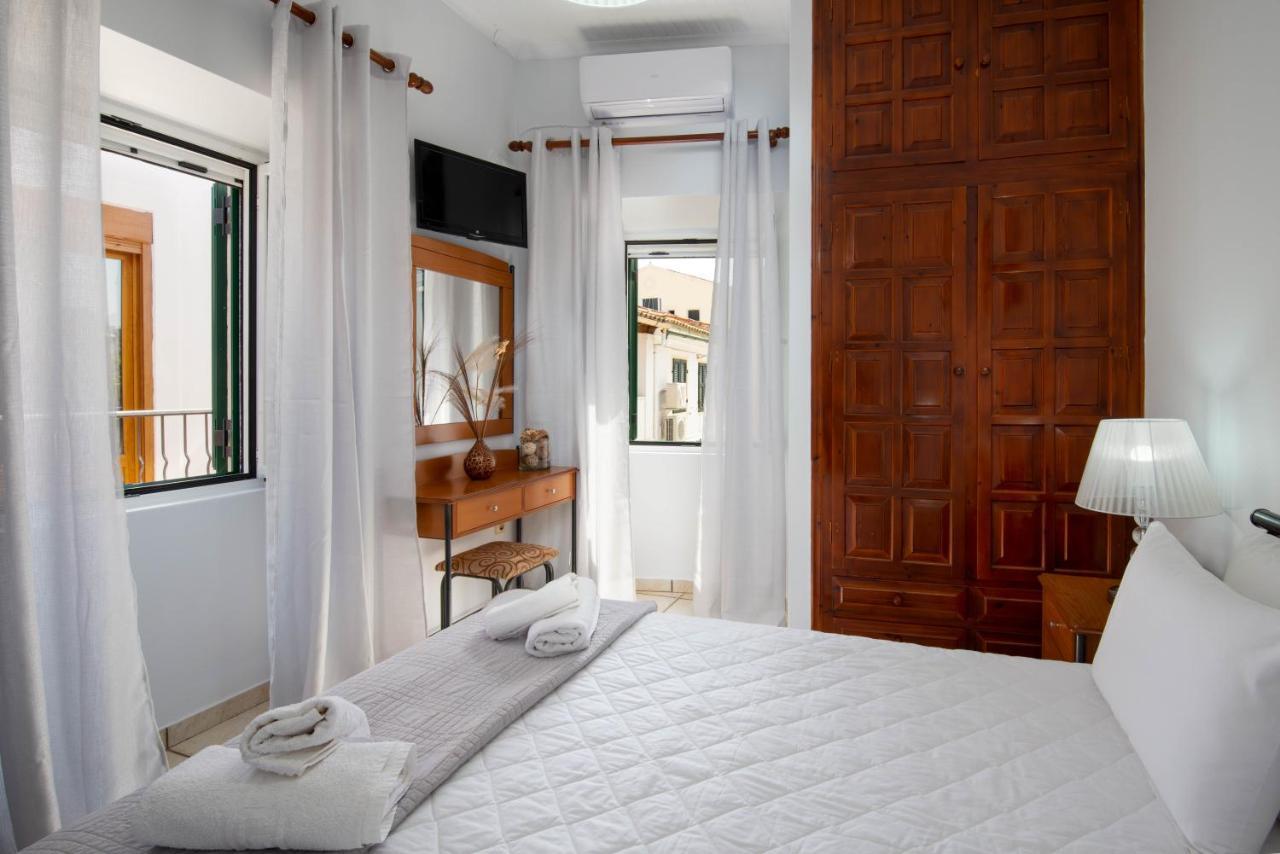 Paxos Center Apartment ไกออส ภายนอก รูปภาพ